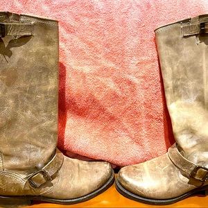 Frye buckle boot 6.5 gently worn